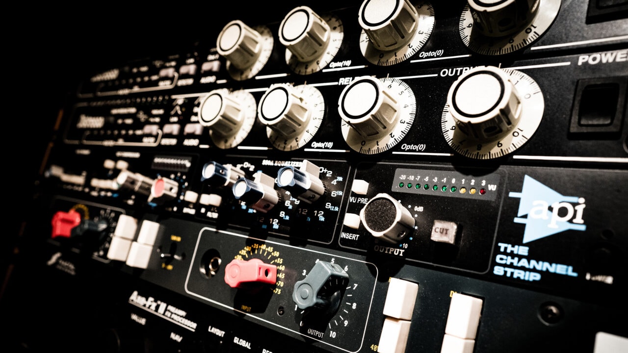 Recreating the Holy Grail Rap Vocal Chain (Tutorial Series)